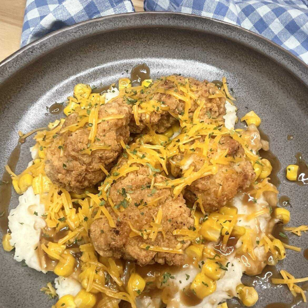 Overhead image of a homemade KFC Bowl